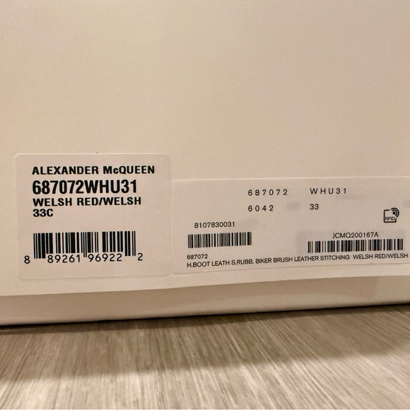 Alexander McQueen Boy’s Leather Lace-Up Boots In Welsh Red. EU 33/US 2. NWT. - Picture 6 of 7